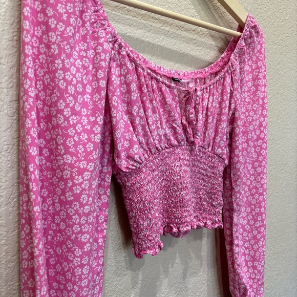 H&M Women's Pink Floral Smocked Long Sleeve Peasant Top Size XS - Picture 3 of 6